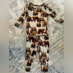 Molo bear two piece set. Size 0-3 months (designer sz 62)